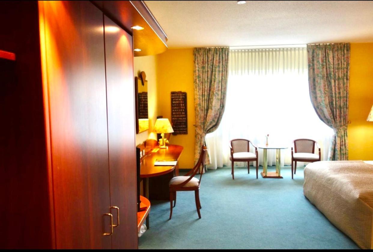 Parkhotel Dallgow-Doeberitz Εξωτερικό φωτογραφία